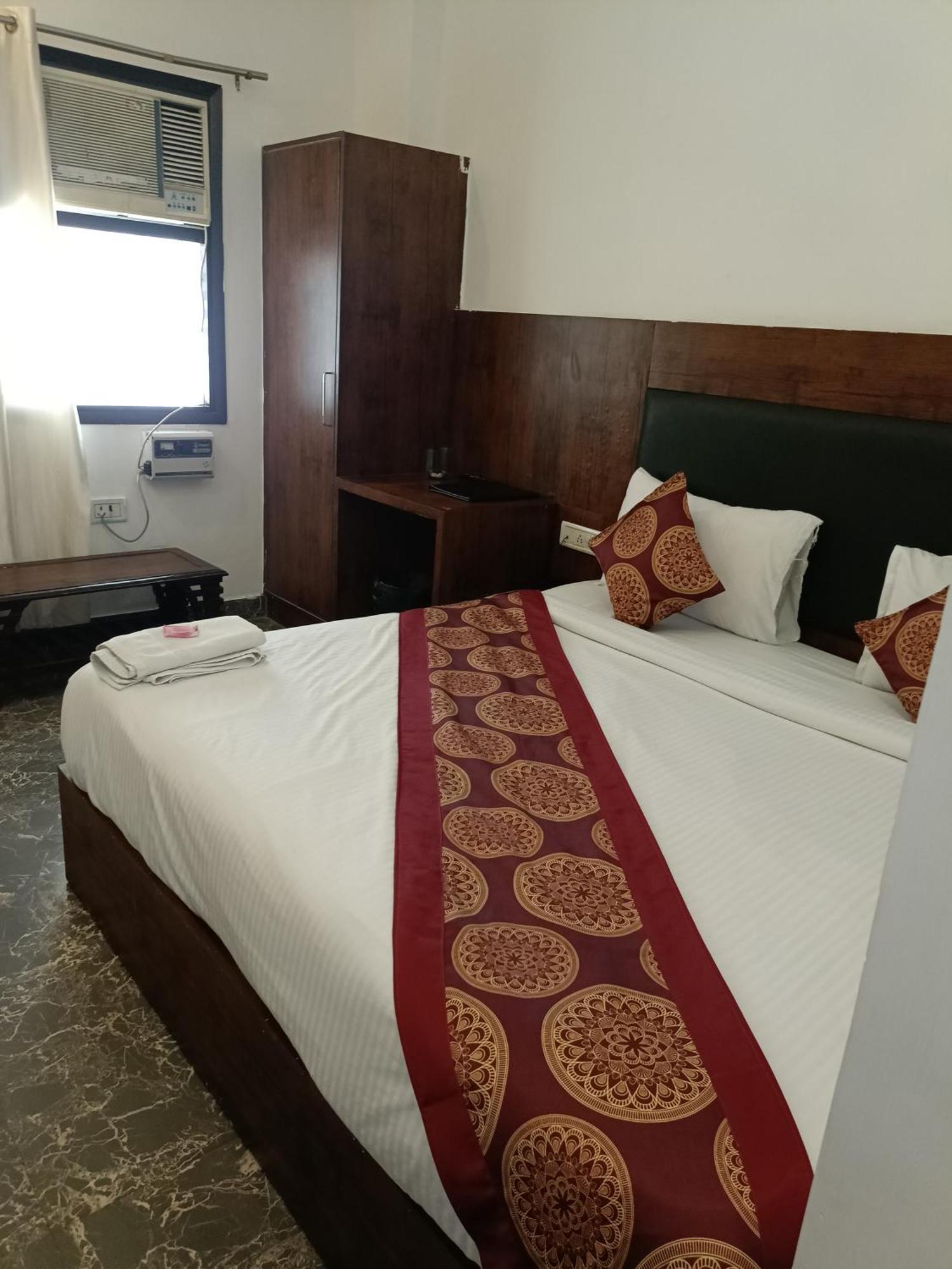 HOTEL AMBIENCE SUITES NEAR IGI AIRPORT T3 NEW DELHI